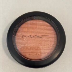 MAC Cosmetics Extra Dimension Blush in Fairly Precious